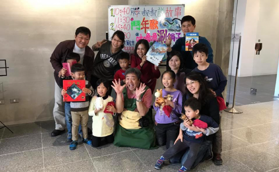 2017年1月大小朋友齊聚舊振南漢餅文化館，聽胖叔叔說春節故事！ 